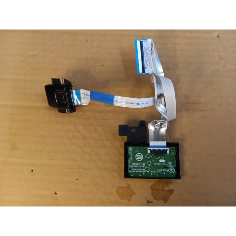 ตัวรับ WiFi LG รุ่น 55 ur 8050 psb