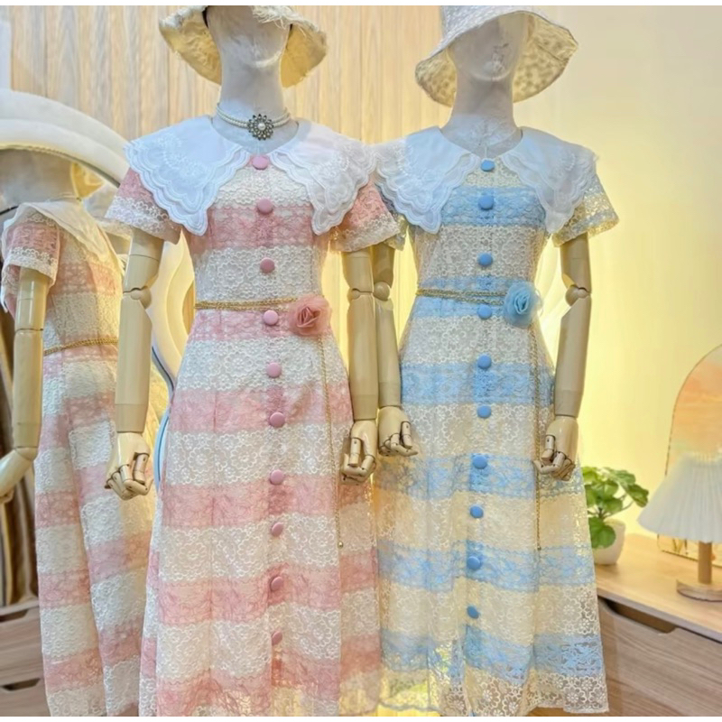 พร้อมส่ง ชมพูxs,sฟ้าxs,s,xl,3xl-4xl เดรชยาวลูกไม้ คอปกฉะลุขาว + เข็มขัดดอกไม้ งานร้านเเนนซี่พี่ขวัญ