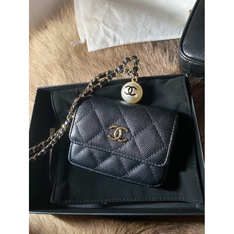 กระเป๋า Chanel mini pearl coin purse holo31 มือสองของแท้
