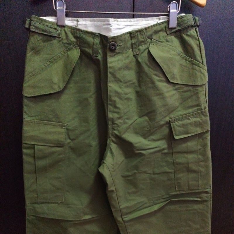 กางเกงทหาร เขียวOg ผ้าเรียบ ทรงรถถัง งานเอกชน สภาพใหม่
