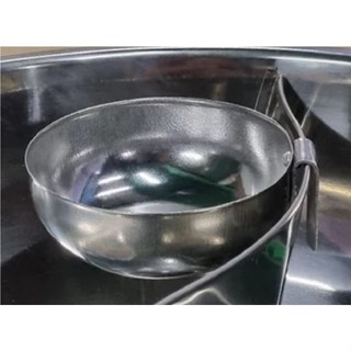 ถ้วยชีส ตัวบางใหญ่ ในหม้อชาบู ถูก ทำจากสแตนเลส สำหรับใส่อาหา…