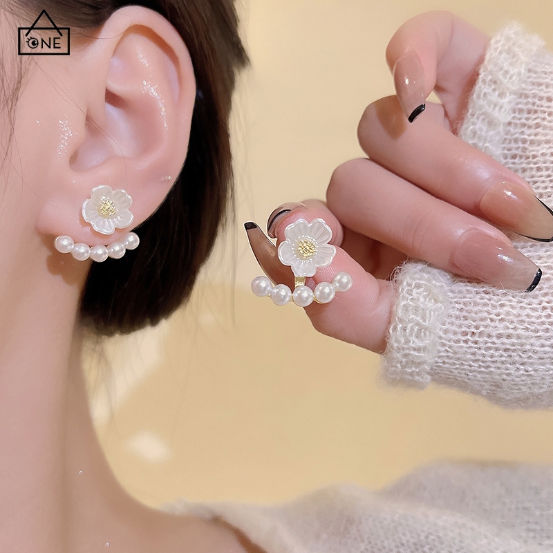COD❤️ต่างหูลายดอกไม้มุกหรูหราสไตล์เกาหลีแฟชั่นระดับไฮเอนด์เครื่องประดับสำหรับผู้หญิงของขวัญ-a.one