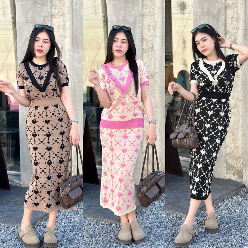 ชุดเซ็ต2ชิ้น งานไหมพรม เสื้อคอกลมแขนสั้น+กระโปรงยาว ทอลายตารางสลับคาดลายหัวใจ รุ่น ใจละลาย