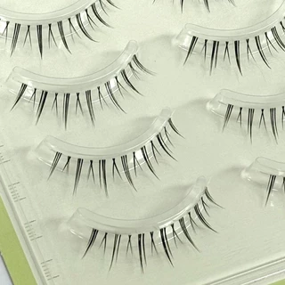 ขนตาล่างปลอม รุ่น SARINA ขนตาแบบ 3D ความยาว 4-7 mm. ยาวนุ่ม ไม่แข็ง แกนเอ็นบางใส เป็นธรรมชาติ ติดง่าย ใส่สบาย ไม่บาดตา