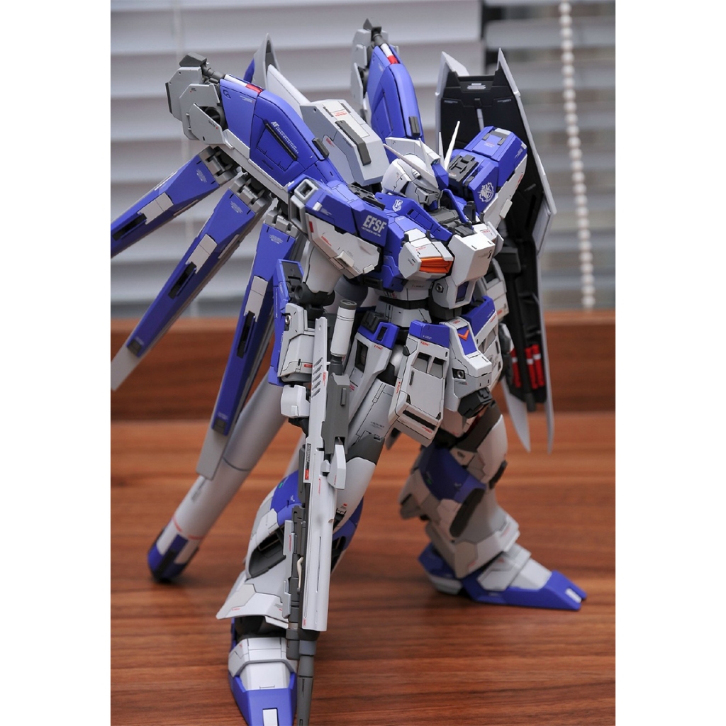 PRE-ORDER Daban MG 1/100 (6635) RX-93-V2 Hi-Nu Ver.KA