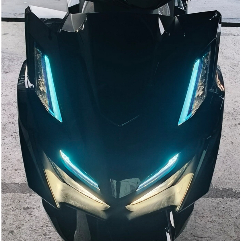 CLICK 160 VARIO 2022 ฟิล์มแต่งไฟเลี้ยว+ไฟหรี่หน้า CLICK 160 VARIO 2022 ฟิล์มกันรอยนำเข้า