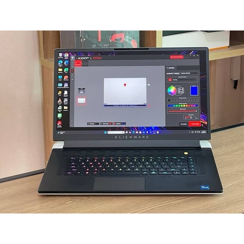 Dell Alienware X17 R1 i7-11800H SSD2TB RAM64GB NVIDIA RTX 3070 (8GB GDDR6)Win11Pro สินค้ามือสอง คีย์