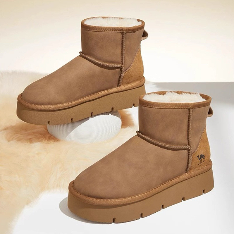 รองเท้าลุยหิมะ camel มือสอง ใส่แค่ครั้งเดียว ลุยหิมะที่จีน