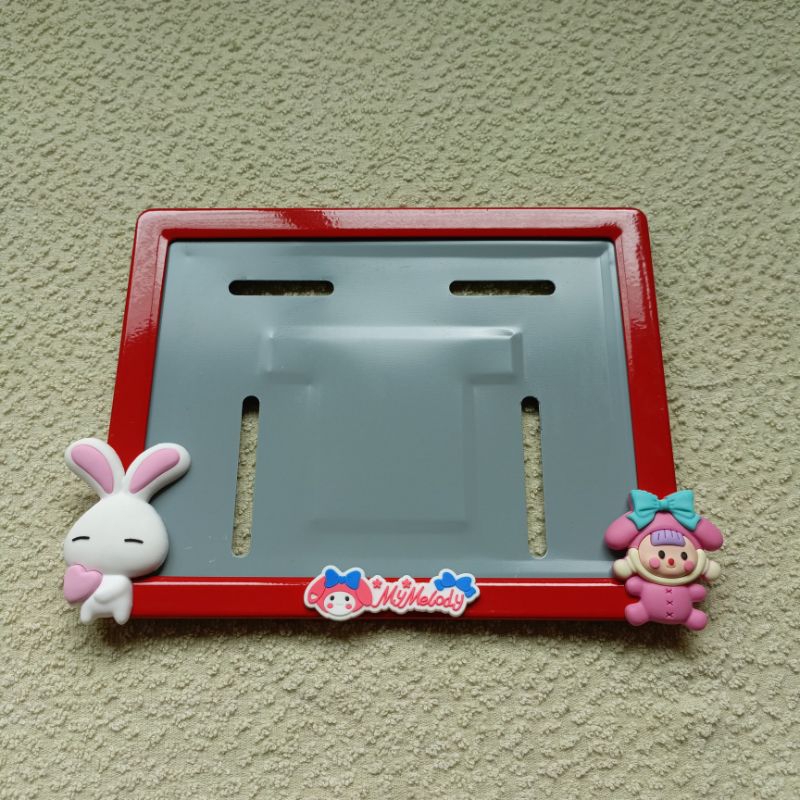 ส่งไว‼️กรอบ​ป้าย​ทะเบียน​รถมอเตอร์ไซค์​ กระต่ายถือหัวใจ ป้ายการ์ตูน เหล็ก, เคฟล่า (แถมน็อตติดตั้ง) - รูปที่ 5