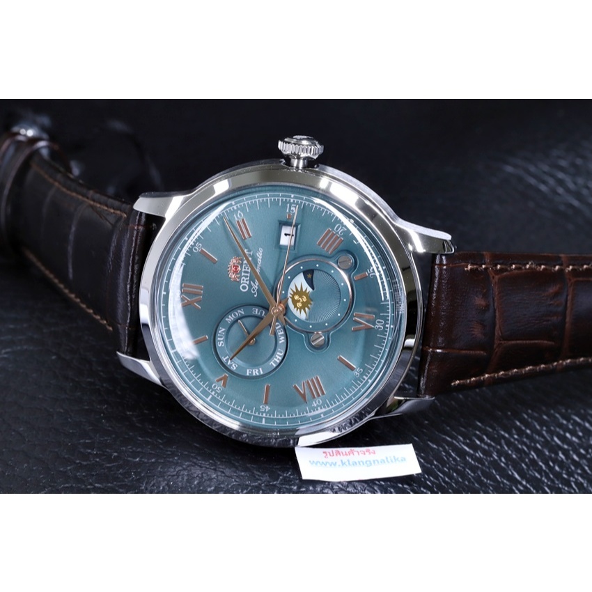 ( แถมกล่องแบบพกพา ) นาฬิกา Orient Bambino Sun & Moon Automatic รุ่น RA-AK0805E