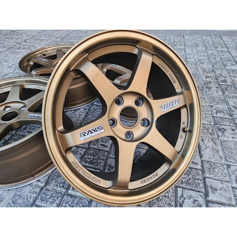 ล้อ Te37 ขอบ 17 5รู 114 กว้าง 8 Et 35จากค่าย Sia Edition Made in Thailand 🇹🇭 สภาพสวยจัด เดิมโรงงานทุ