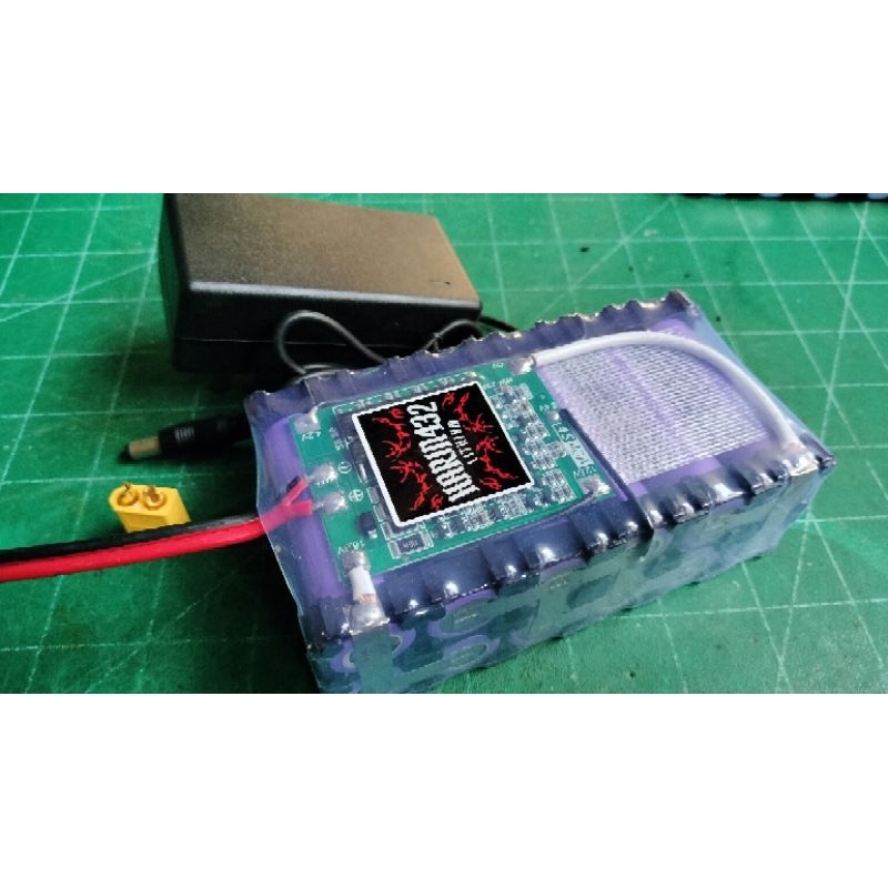 18650 4s 16.8v 6000mAh พร้อมbms หัวต่อxt60