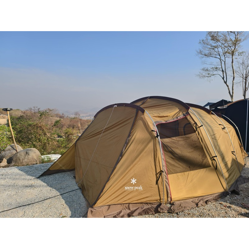 Snow Peak Entry 2 Room เต็นท์ทรงอุโมงค์