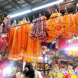 พวงมาลัยไหว้ศาล แก้บน มาลัยดาวเรืองเล็ก พวงมาลัยดาวเรือง พวงมาลัยยาว