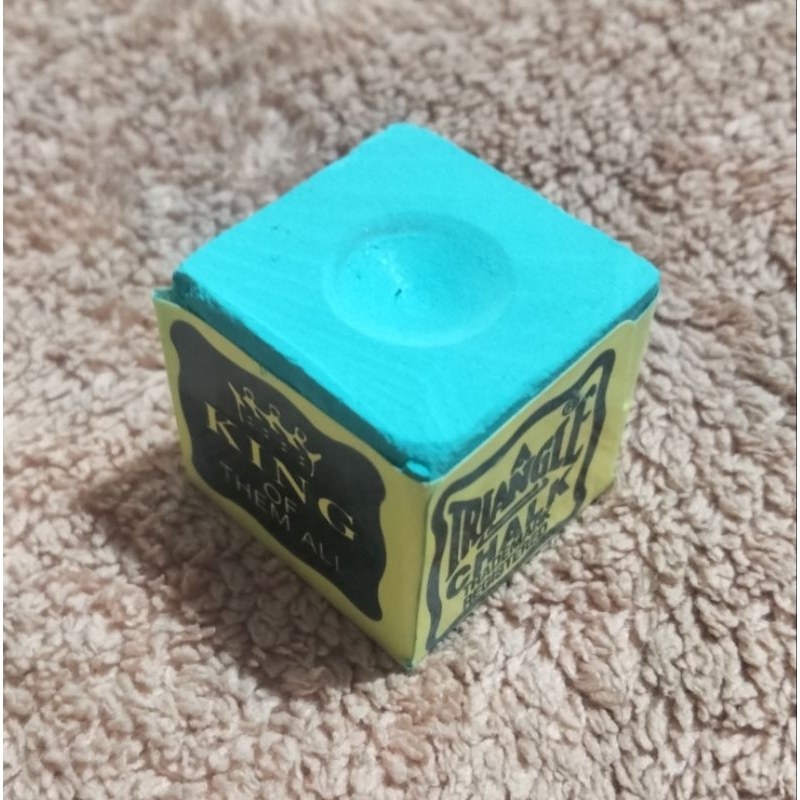 ชอร์คฝนหัวคิว " TRIANGLE  CHALK " ของแท้  สีเขียวอ่อน ราคาก้อนละ100บาท