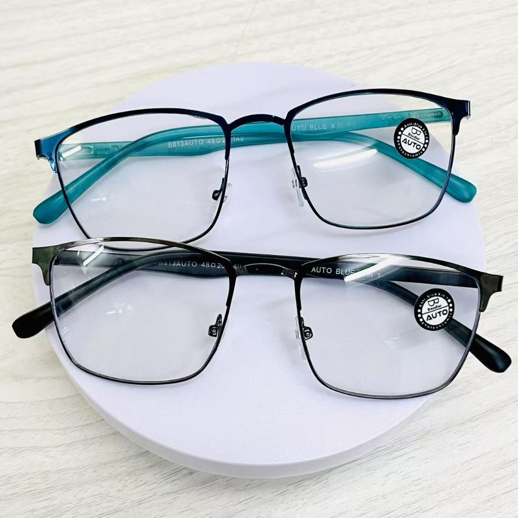 แว่นออโต้สายตาสั้น/ปกติ รุ่น 813 แว่นตาแฟชั่นกรอบโลหะน้ำหนักเบา เลนส์แว่นออกแดดเปลี่ยนสีได้ - รูปที่ 6