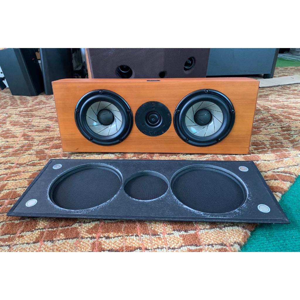 ลำโพงเซ็นเตอร์   T+A Criterion TC500