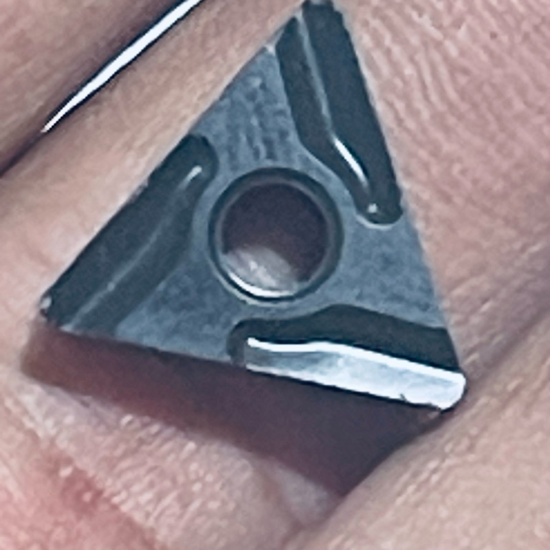 เม็ดมีด Insert T16  สำหรับงานเซาะข้าง มีซ้ายและขวา กลึงเหล็กแข็ง เหล็กเหนียว   เหล็กเพลา แบรนด์ มิตซูบิชิ มือสอง สภาพดี - รูปที่ 7