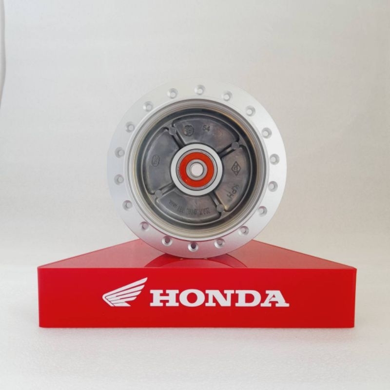 ดุมล้อหลัง แท้ศูนย์ WAVE125S / WAVE125R / WAVE125S , i ( ไฟเลี้ยวบังลม ) ระหัส 42635-KPH-900ZA