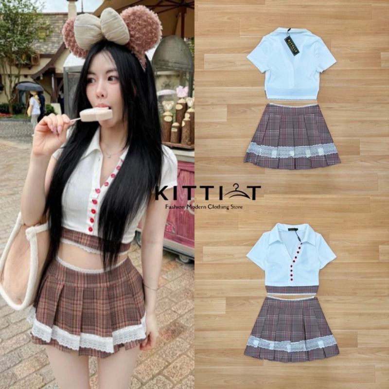Brand:::KITTI_T(กิตติที )Code:::KT378 โอ้ย..ละลายไปเลยเซ็ตน่ารักๆ ครอปคอปกเรียบๆน่าเอ็นดูเสื้อแต่งกระดุมกระโปรงจับจีบรอบ