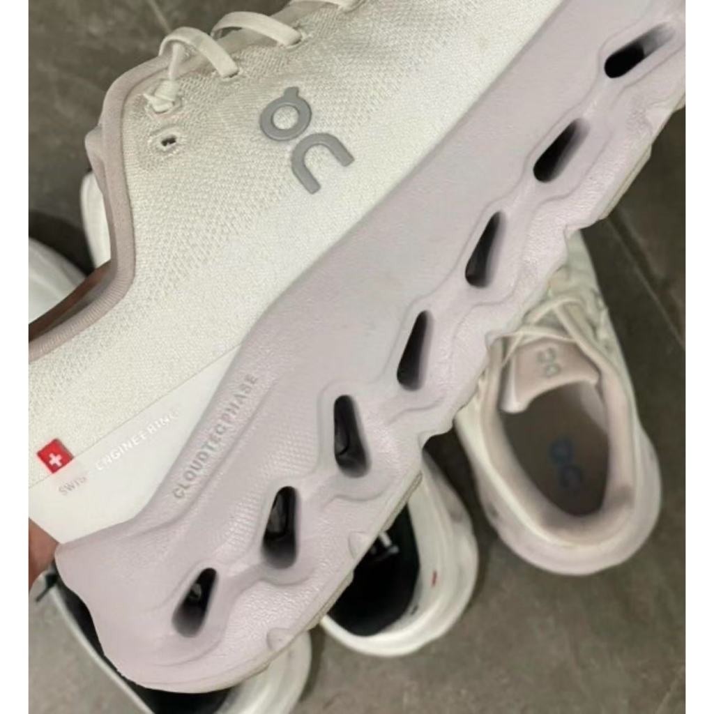 💯%🔥พร้อมส่ง🔥✨⭐️ ON Running Cloudtilt（3ME10101002）（ 3ME10102105）รองเท้าผ้าใบจริง sneakers Unisex