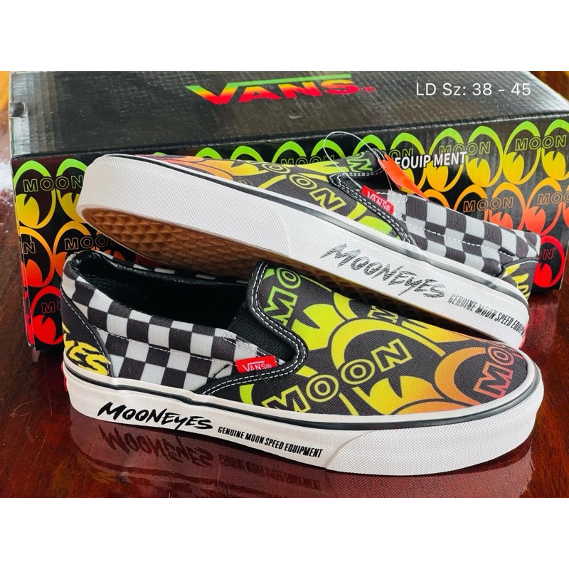 🛒🎁พร้อมส่งรองเท้าผ้าใบ Slip on 🚗(A+)คุณภาพดี พร้อมกล่อง ไม่หนักใส่ทำงานใส่เที่ยว ใส่ได้ทั้ง ช-ญ ✅มีไซส์ 38-45