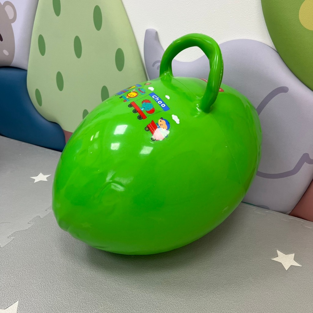 Hopping Ball รูปทรงไข่ ลูกบอลสำหรับนั่ง ลูกบอลออกกำลังกาย