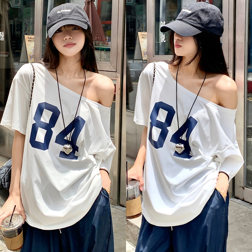 เสื้อยืดผู้หญิง เสื้อยืดเเขนสั้น สุดชิค ลาย84 ทรงหลวม ใส่เเบบปาดไหล่ #22290