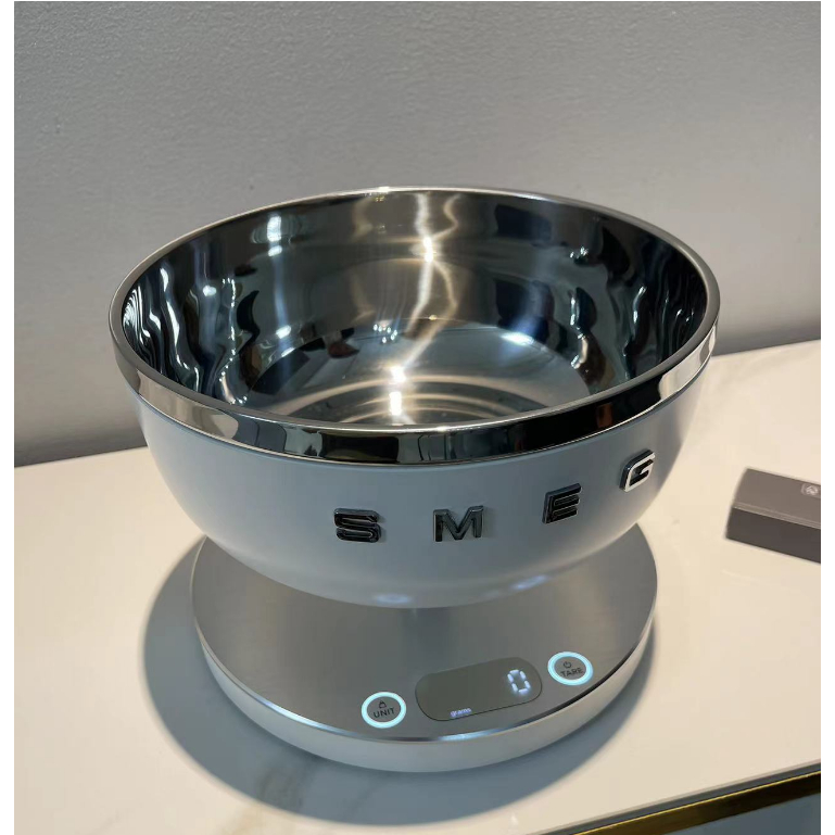 ⚡พร้อมส่ง⚡Smeg แท้ 100% Digital Kitchen Scale เครื่องชั่งดิจิตอลสำหรับห้องครัวแบบพื้นฐานพร้อมจอ LCD ชั่งน้ำหนักได้สูงสุด ราคา ถูกที่สุด ดีลบีเคเค แกลเลอรีภาพที่ 3