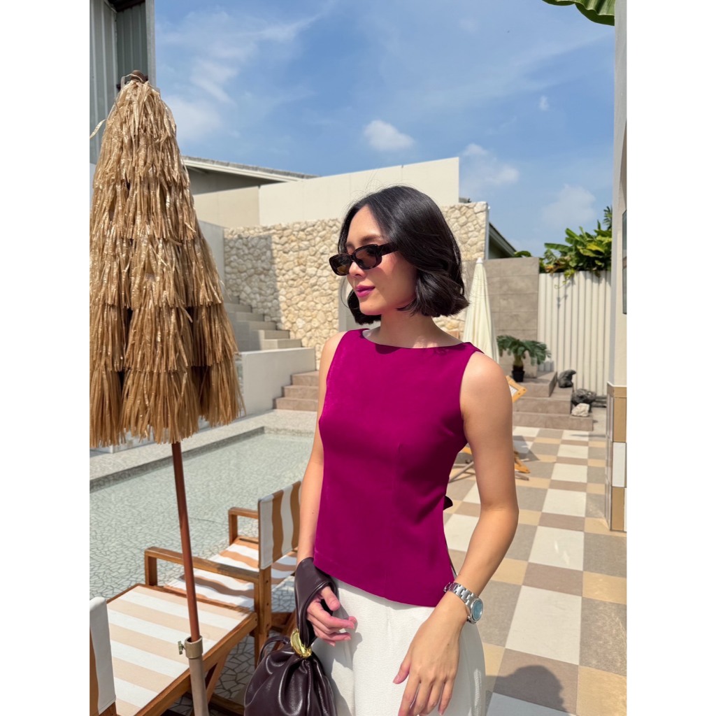 colourblockmatter - Houdini เสื้อหลังว้าววว แขนกุด คอปาด