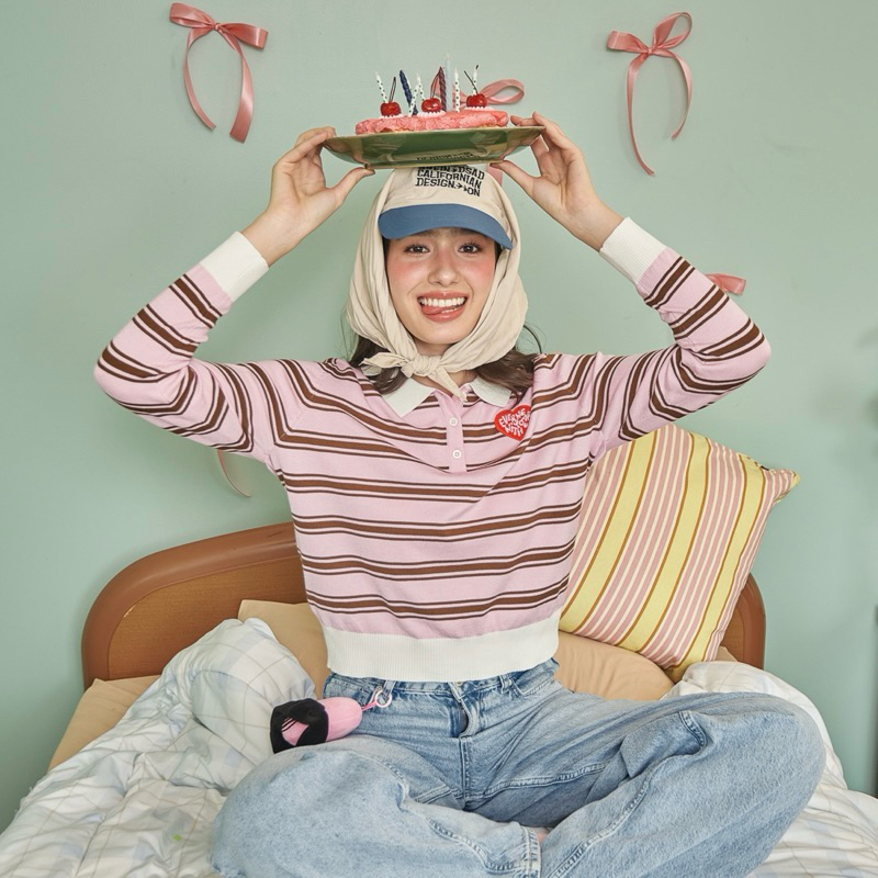 Whatwewearrr | Stripe Sweater | เสื้อสเวตเตอร์ผู้หญิง | เสื้อไหมพรมลายทาง | พร้อมส่ง