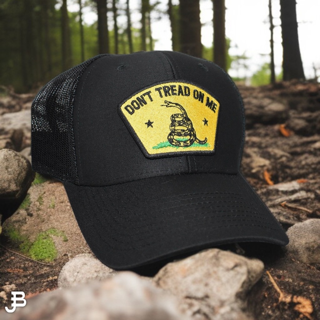 Buffalo Johnson , Trucker Hat , Don't Tread On Me 🐍