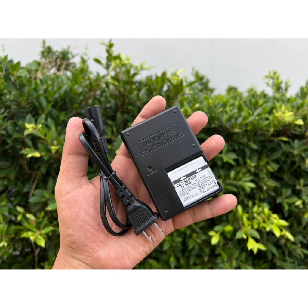 แบตเตอรี่ Olympus Li-50B & แท่นชาร์จกล้องโอลิมปัส D750 D760 µ1020 µ1030 µ9000 STYLUS XZ10 1010 1020 