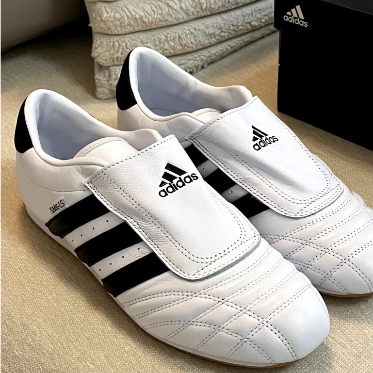 ยูนิเซ็กส์ ADIDAS ORIGINALS TAEKWONDO แฟชั่นและอเนกประสงค์ ลำลอง ไม่ลื่นและทนทานต่อการสึกหรอ ทรงเตี้ย รองเท้าฝึกซ้อม
