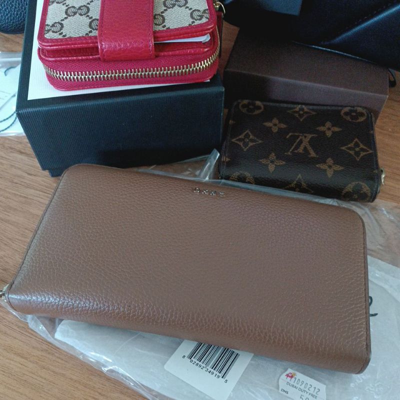 กระเป๋าสตางค์ DKNY แท้ สีน้ำตาล