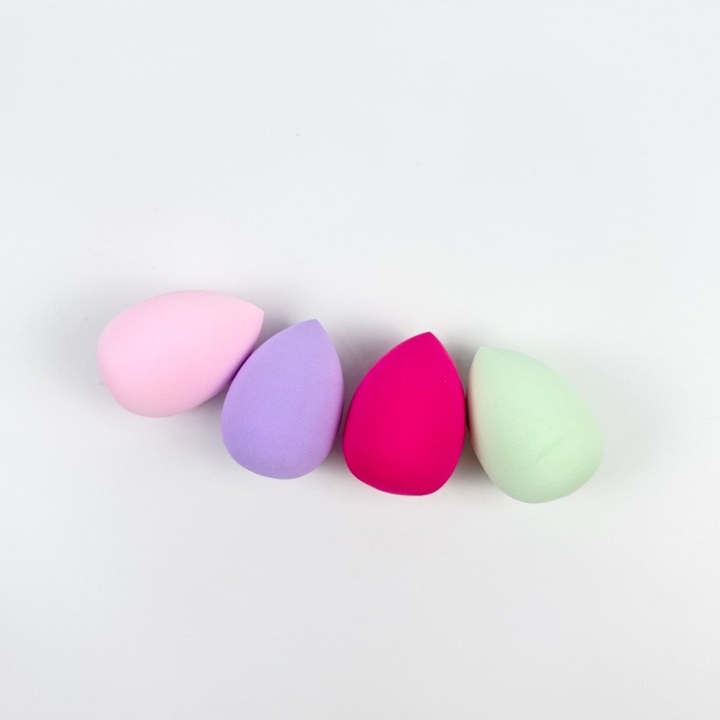 #88 ⚡️NEW มาใหม่⚡️ ฟองน้ำแต่งหน้า Beautyblender ** คละสี ** ทรงหยดน้ำ นุ่มฟู ซับน้ำดี จิกแป้ง ฟองน้ำไข่เกลี่ยรองพื้น