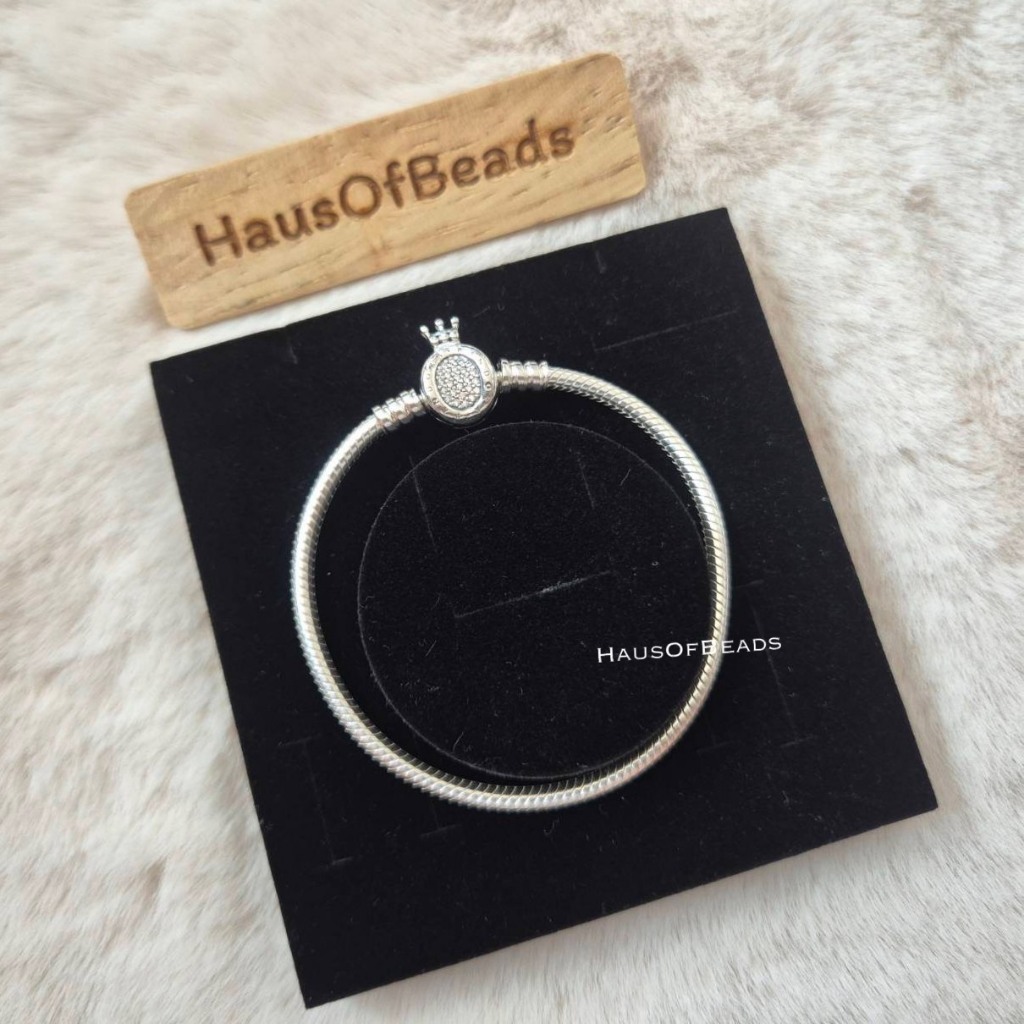 ⭐️ NEW ของแท้ 100% พร้อมกล่อง+ถุง ⭐️ Crown O Clasp Bracelet