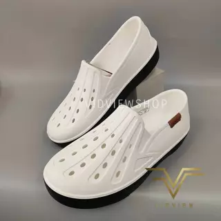 VIDVIEW !!ลดสนั่น!! รองเท้าหุ้มส้นชาย Adda 5TD95 เบอร์ 40-44 น้ำหนักเบา เนื้อยาง สลิปออน