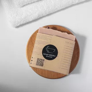 Rose & Strawberry Nourishing Handmade Bar Soap (สบู่กุหลาบและสตรอเบอร์รี่)