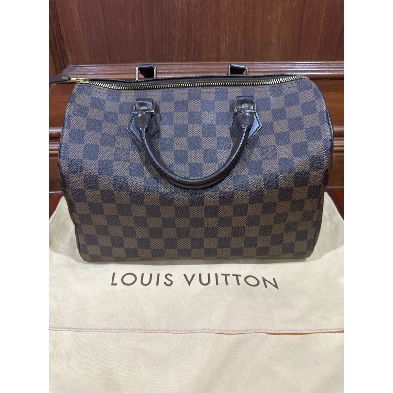 กระเป๋า Louis Vitton รุ่น Spedy 30 สภาพดีมาก พร้อมส่ง