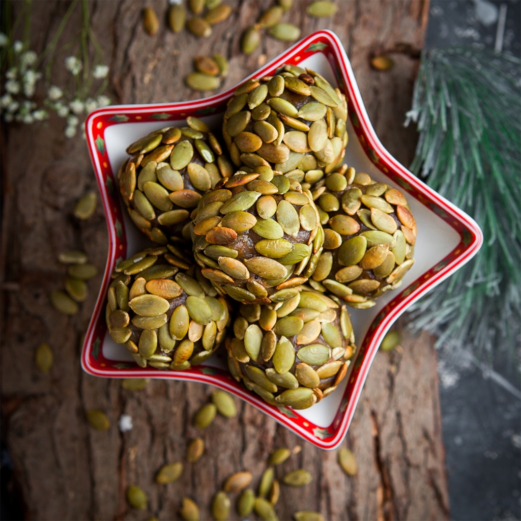 เมล็ดฟักทองอบ 200 กรัม ตรามีม่อน อบกรอบพร้อมทาน แกะเปลือก ไร้เกลือ  ไร้น้ำมัน Roasted Pumpkin Seeds