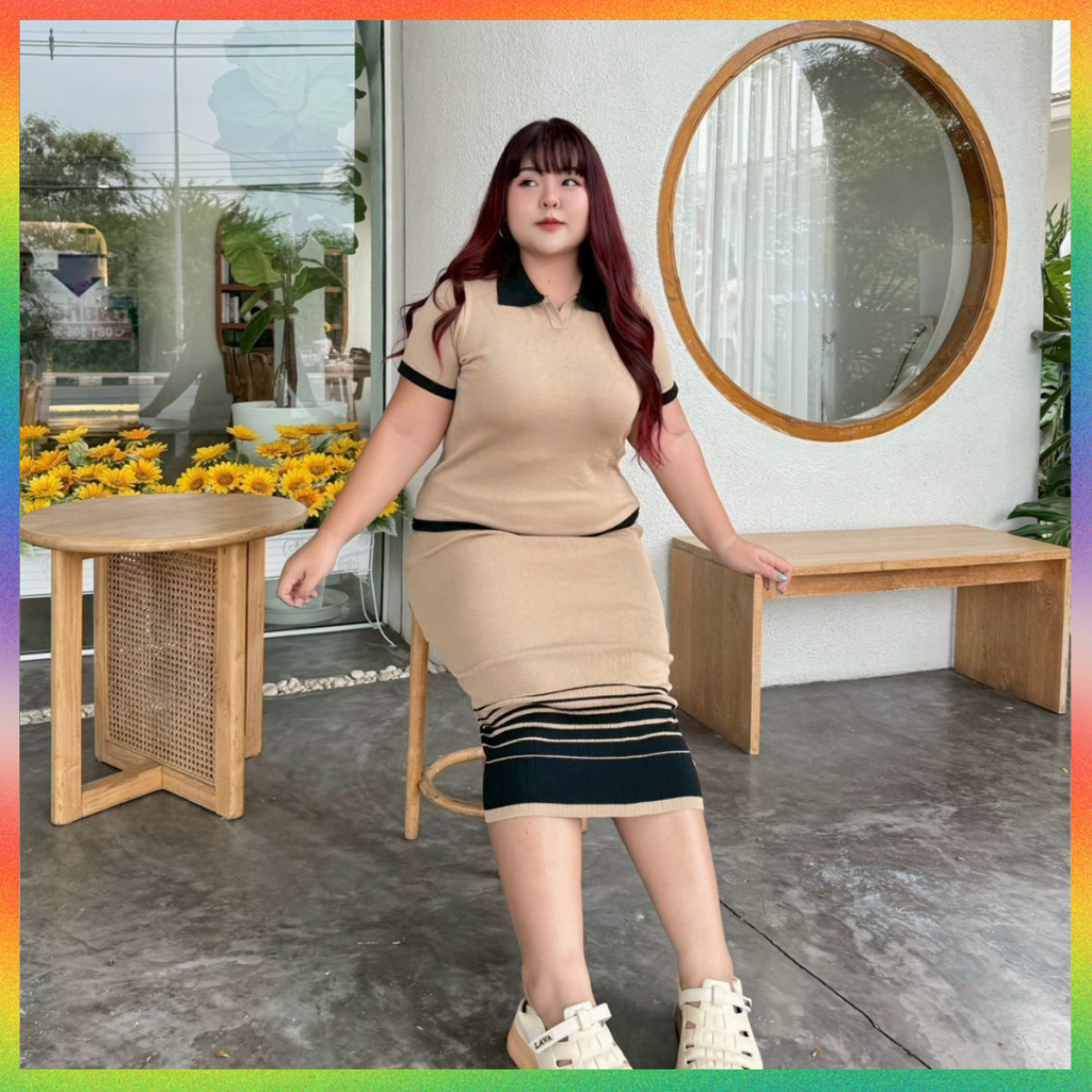 🌈MesubShop🌈งานเซ็ต2ชิ้น เสื้อคอโปโลแขนสั้น + กระโปรงทอลายสัลบสี งานผ้าไหมพรม นิ่มยืดเยอะมาก สาวอวบใส่ได้ รุ่น หนองคาย
