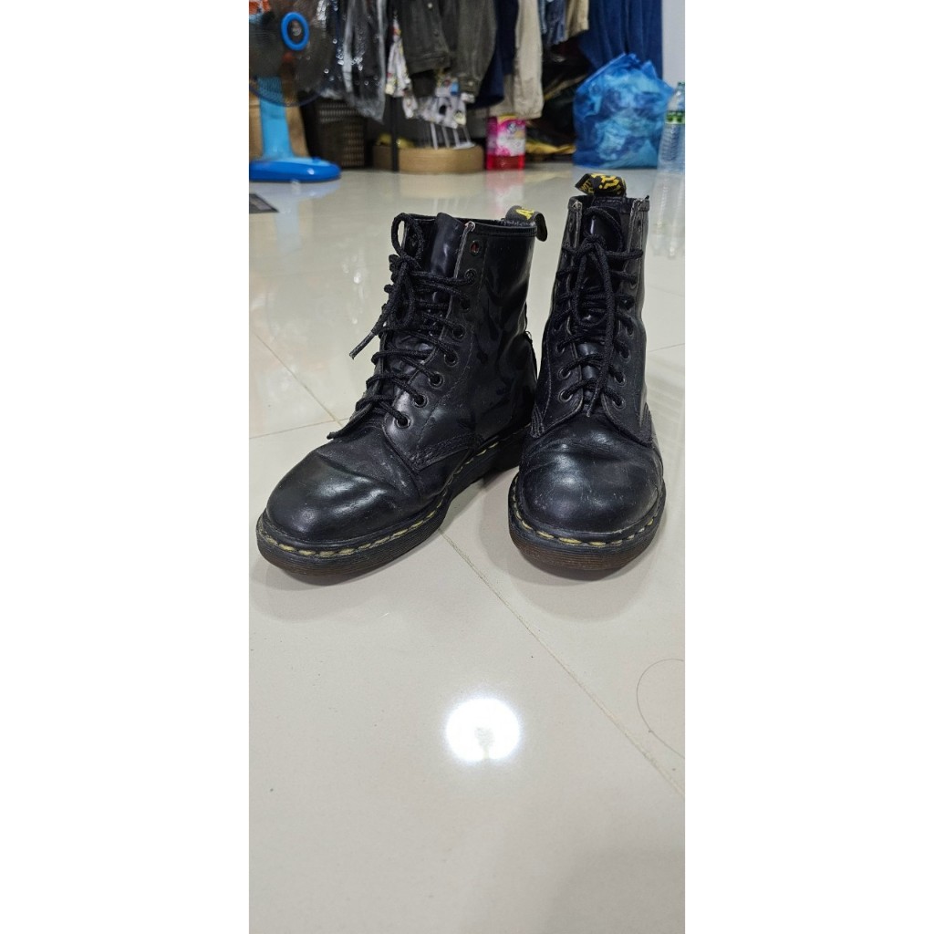 รองเท้า มือสอง Dr. Martens