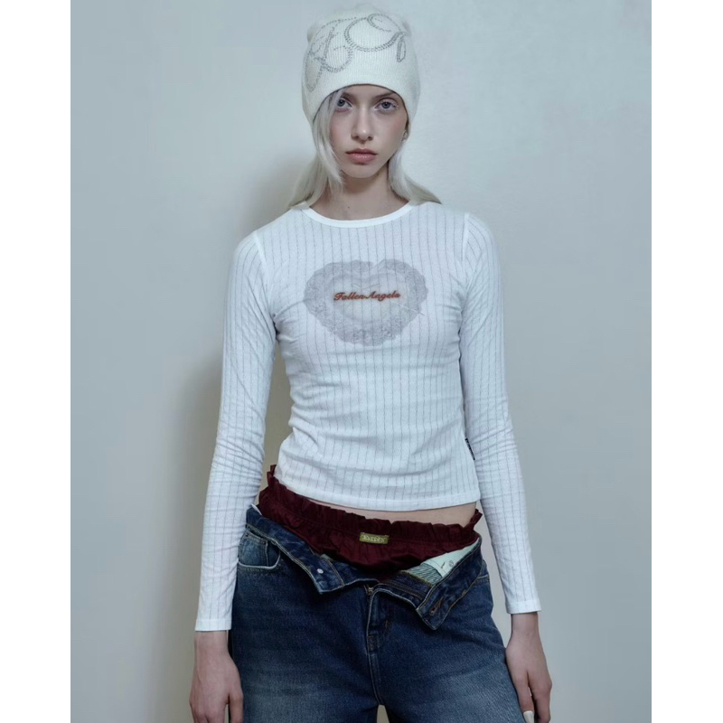 ส่งต่อเสื้อ fallen angels ไซส์M