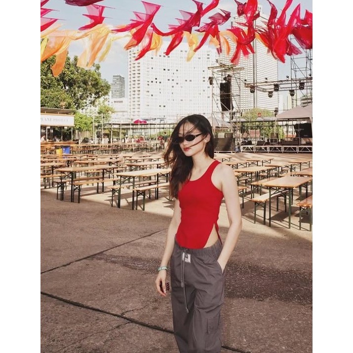 Quera brand size s สภาพใหม่