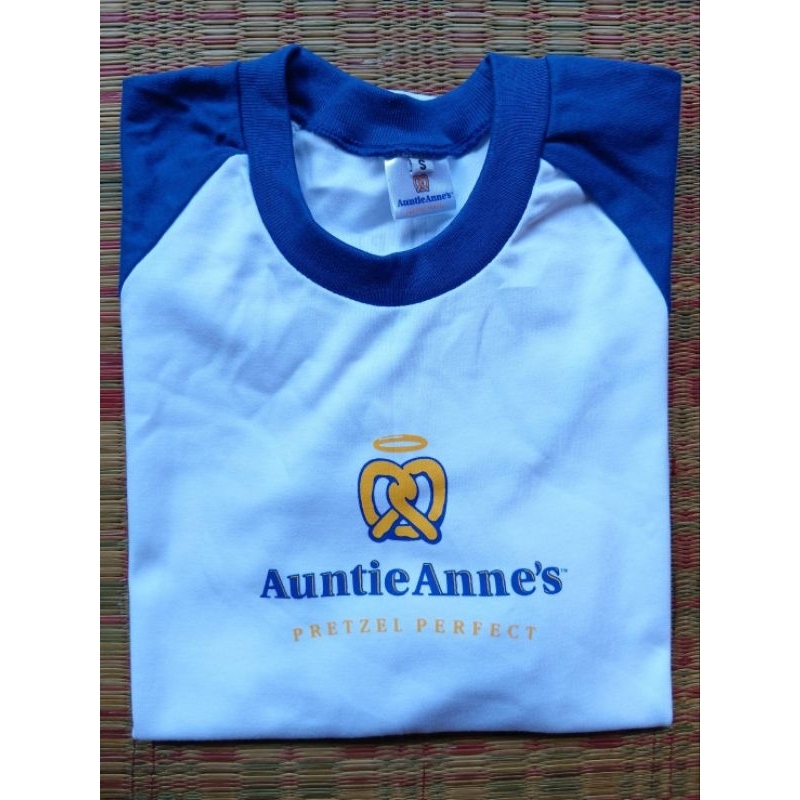 เสื้อเซอร์วิส Auntie Anne's