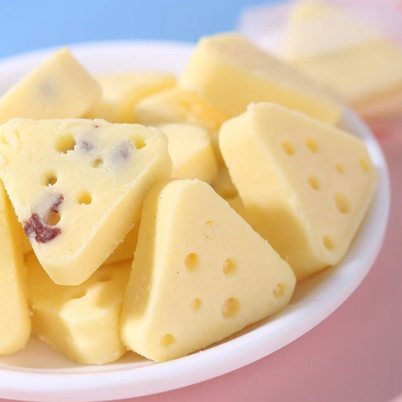 ขนมชีสนมสามเหลี่ยม   หอมกลิ่นนมชีส ใน1ถุงคละรส ถุงล่ะ500กรัม（75-77ชิ้น） - รูปที่ 3