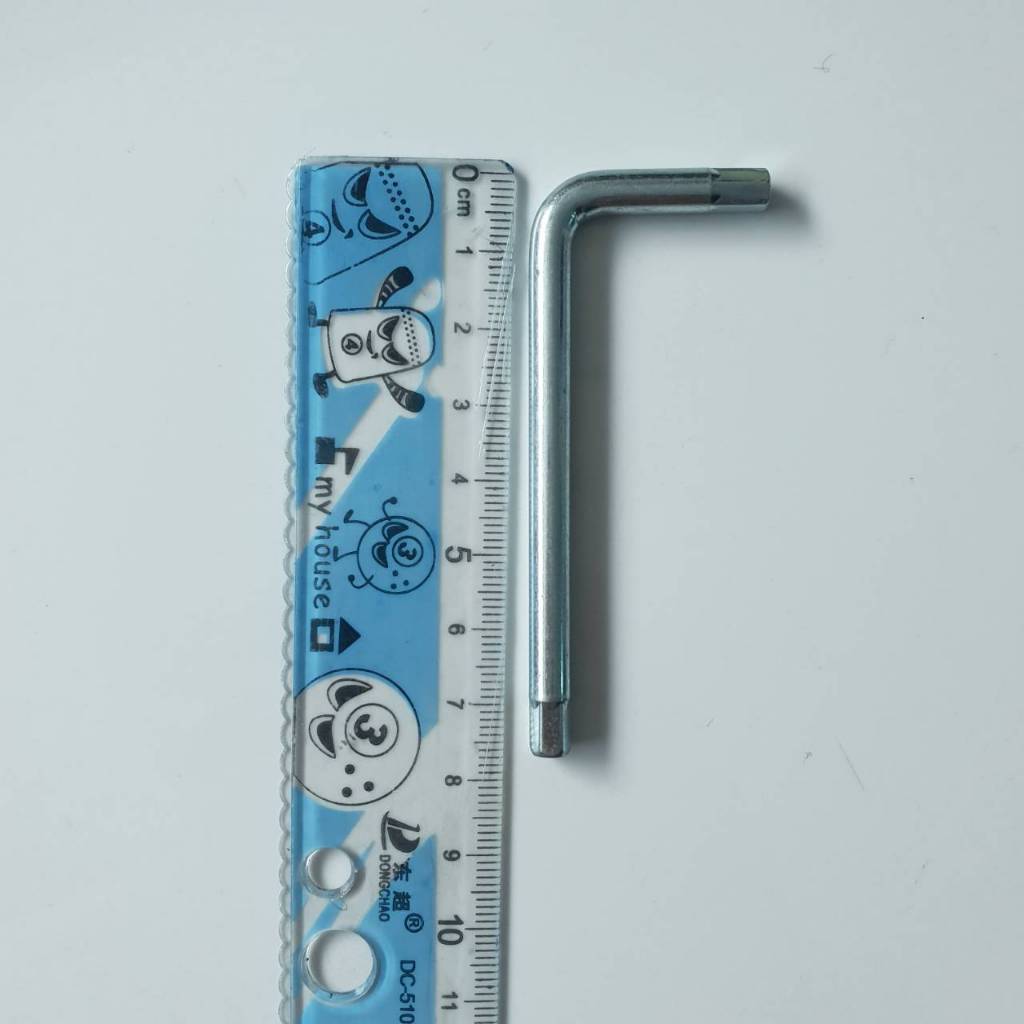 ประแจหกเหลี่ยม เบอร์ 4 ปะแจปากตาย ได้มาจากซื้อเฟอร์นิเจอร์ของ IKEA (สั่งได้มากกว่า 1 ชิ้น)