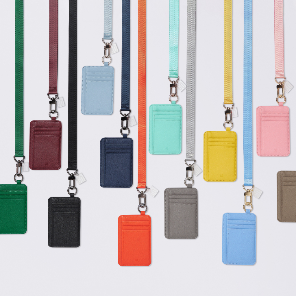 GQ Pro MED Lanyard™  กระเป๋าใส่บัตรจีคิว พร้อมสายคล้อง