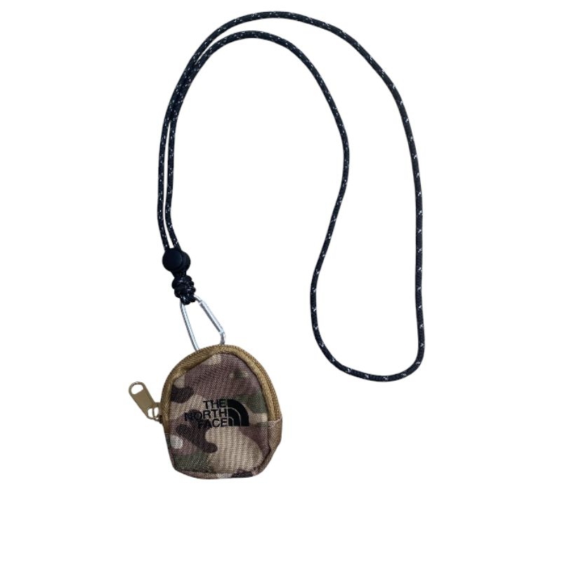 กระเป๋าใบจิ๋วคล้องคอ TNF.camo